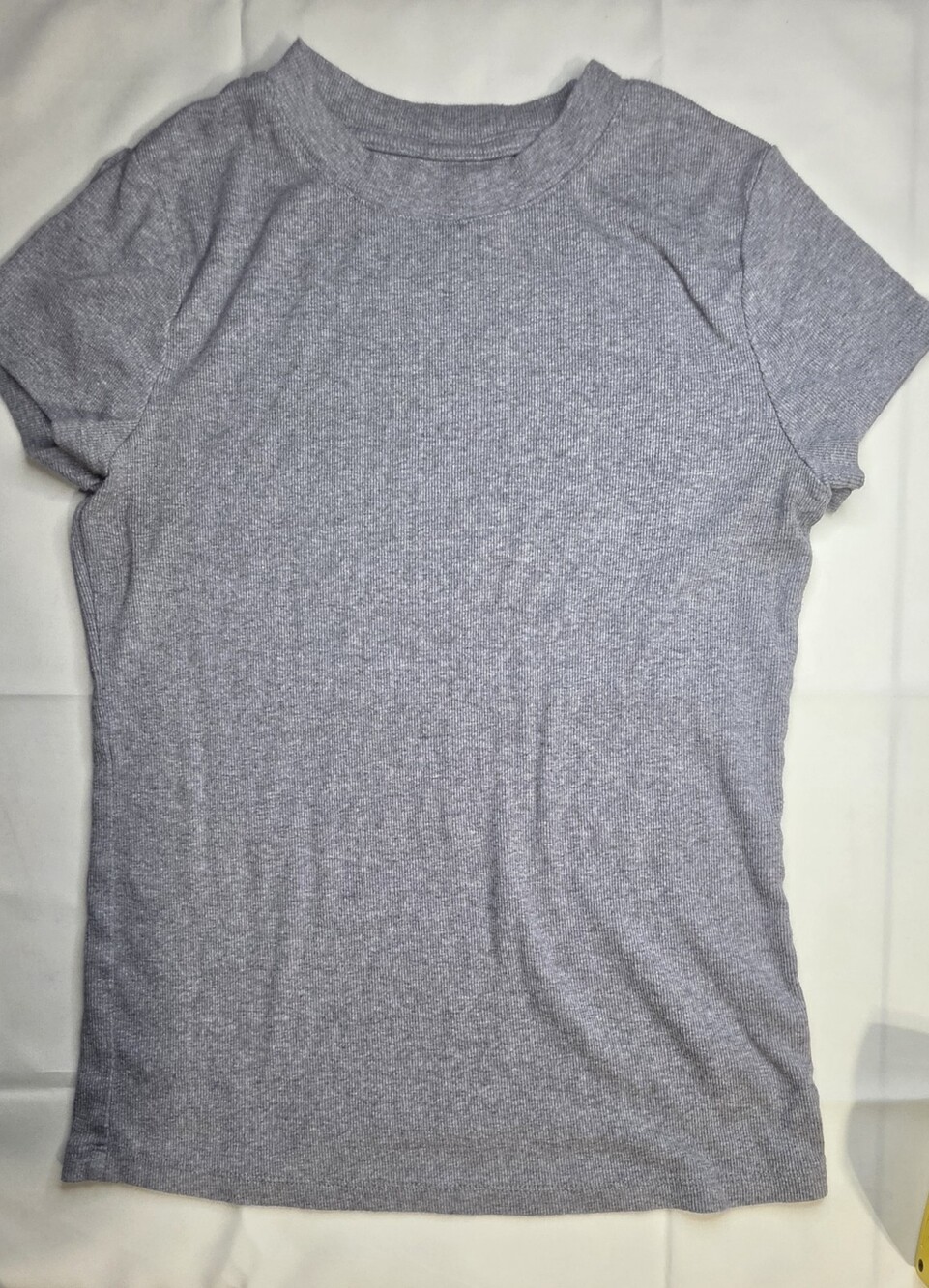 A New Day Women's T-Shirt Size M Gray Ribber Short Sleeve Cotton Blend Sku 0360